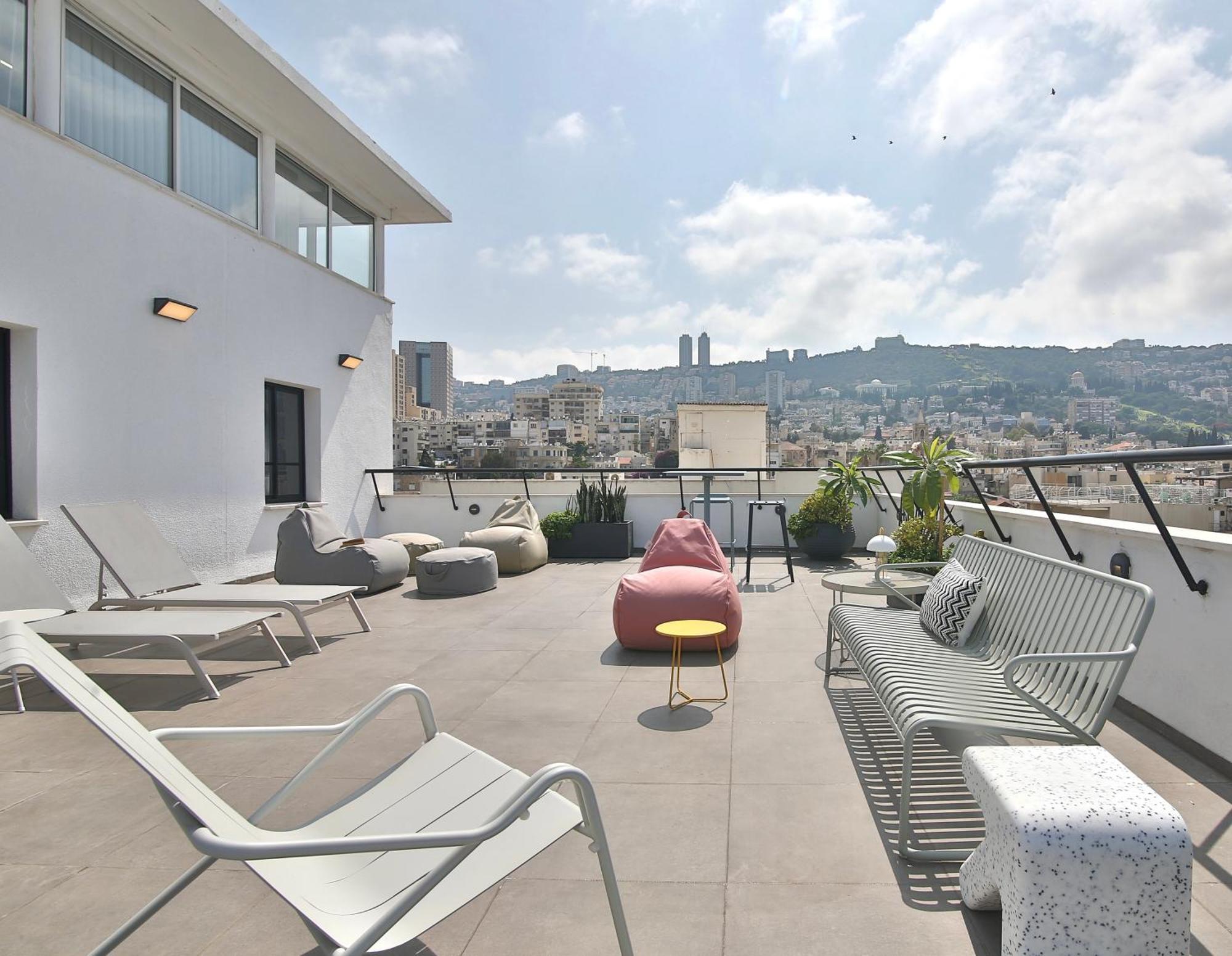 Rooftop 42 - Penthouse ハイファ エクステリア 写真